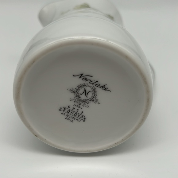 Noritake Soroya 6853 small pitcher Creamer Light Green Daisy Simple Pattern - Picture 7 of 7